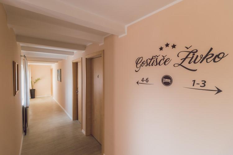 Guesthouse Zivko Dobrovce Экстерьер фото